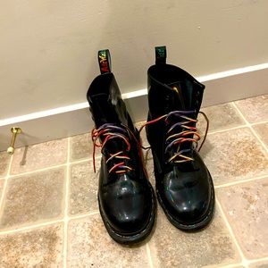 Like new doc martins